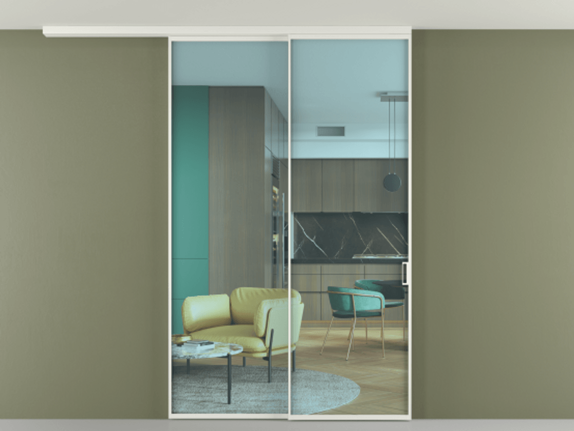 Перегородка Formato вдоль стены на потолок 2 створки с синхронным механизмом АЛПР 040.01 Алюминий светло-серый Прозрачное голубое стекло, триплекс Цена 268472 ₽ | Volhovec