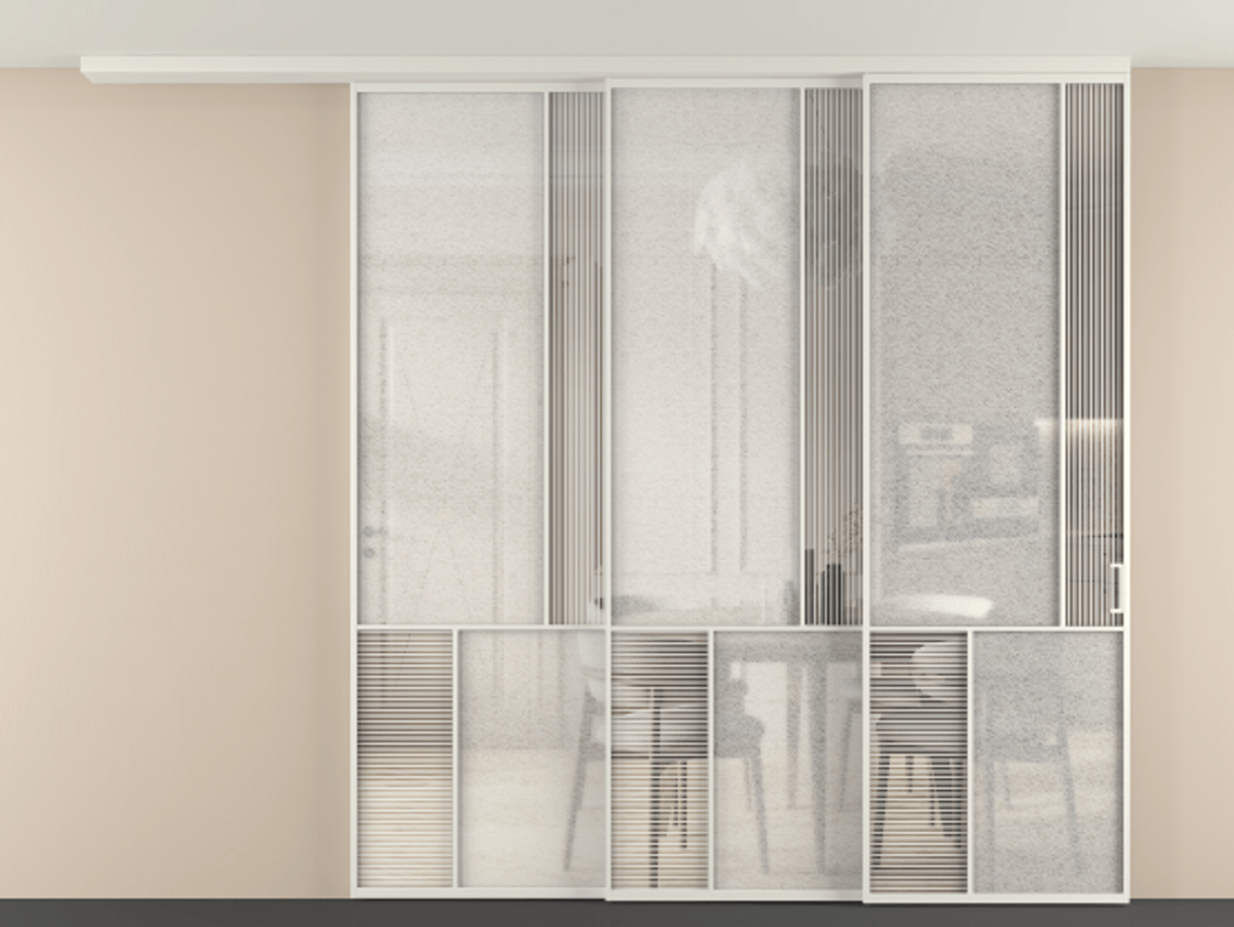 Перегородка Mosaic вдоль стены на потолок 3 створки с синхронным механизмом АЛПР 041.21 Алюминий Белый Рифлёное стекло "Дюна", триплекс, 6 мм + Фактурное стекло "Лёд", триплекс Цена 498680 ₽ | Volhovec